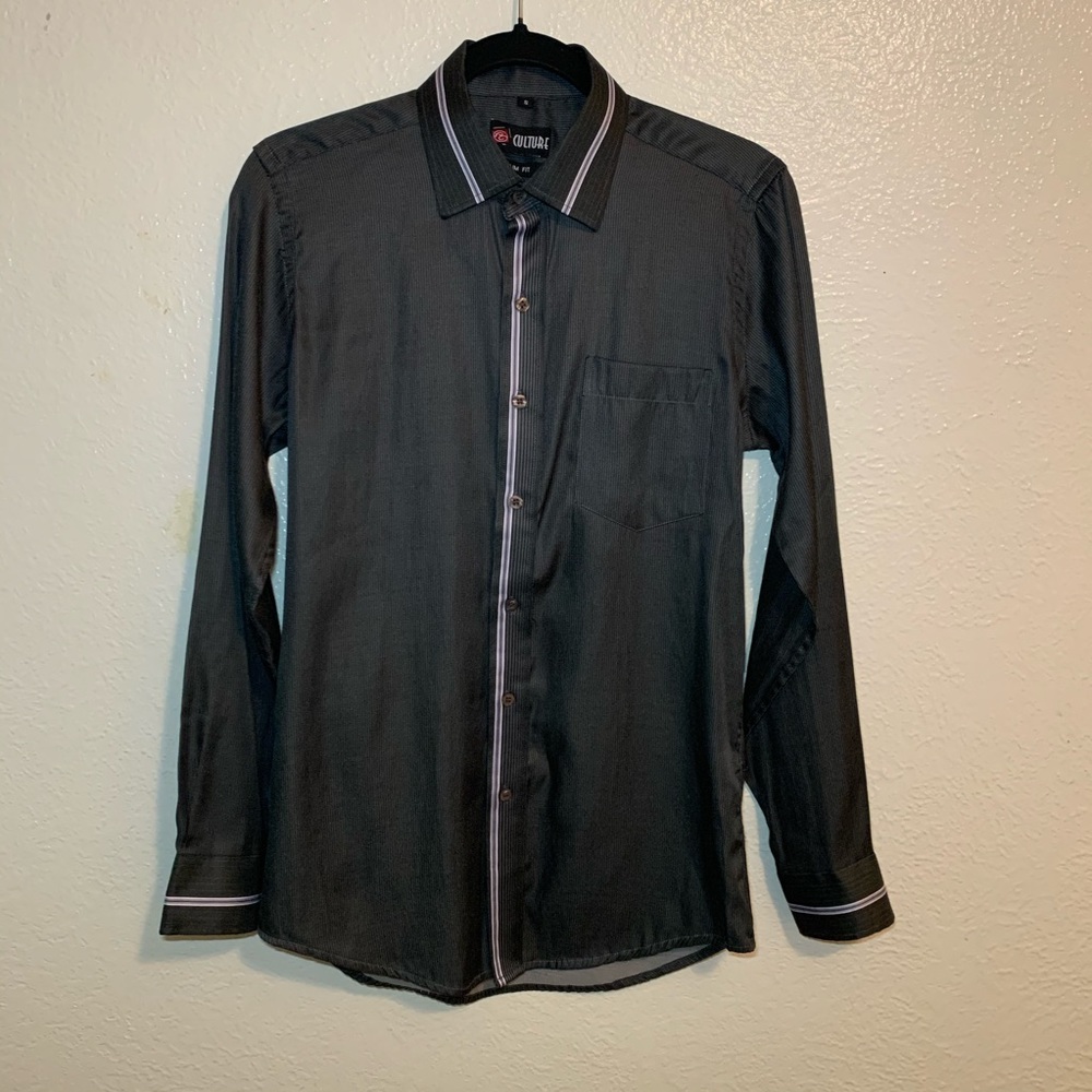 💡Men’s Culture Dark Grey Long Sleeve Dress Shirt